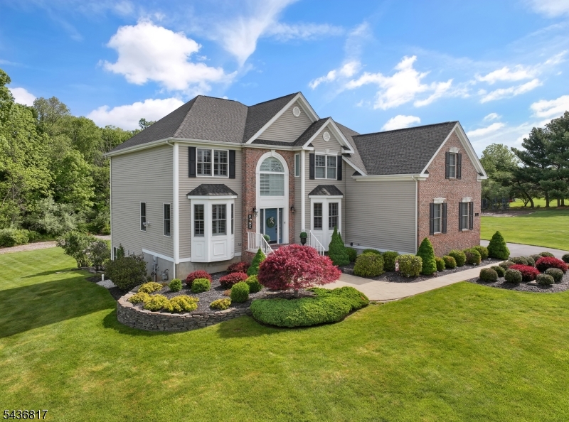 16 Saint Andrews Ct