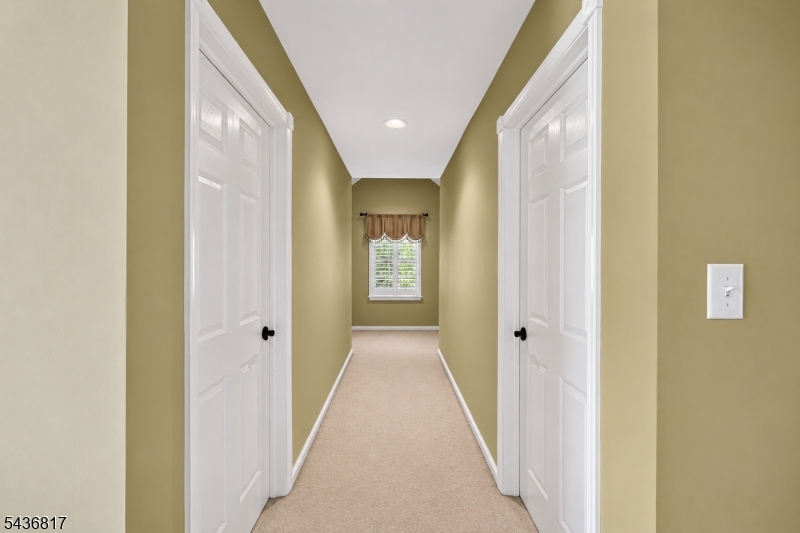16 Saint Andrews Ct