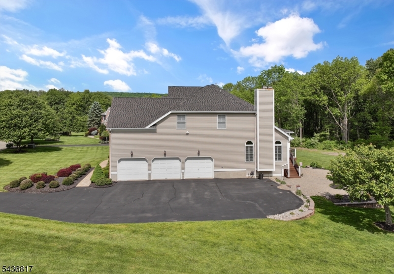 16 Saint Andrews Ct