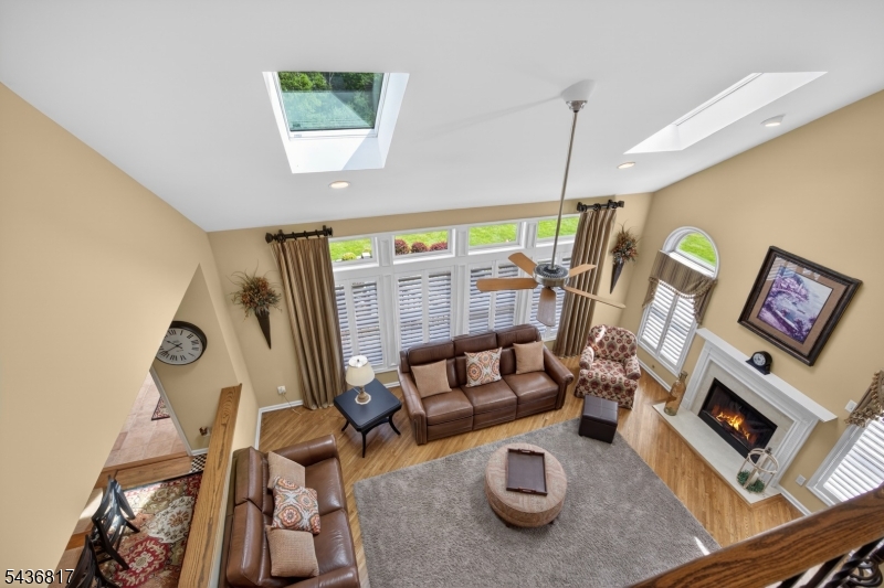 16 Saint Andrews Ct