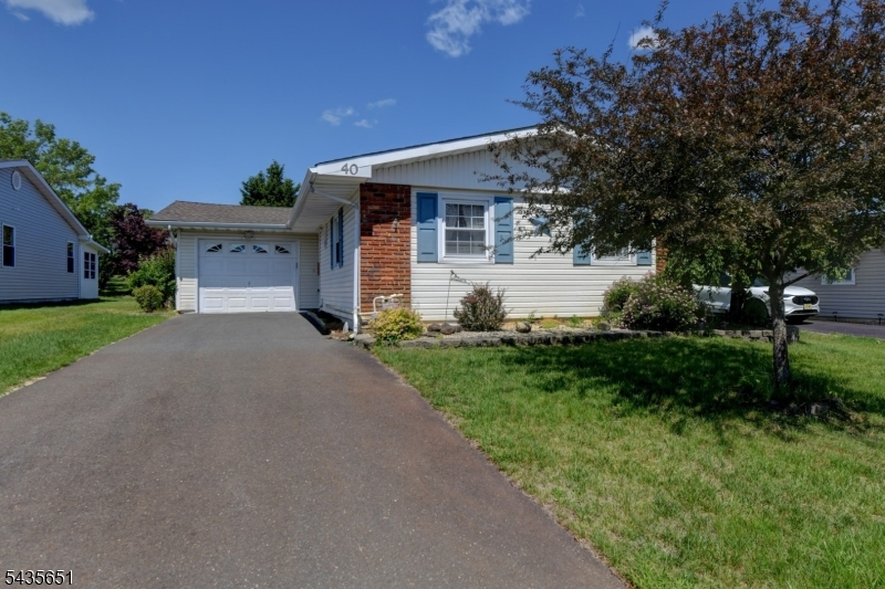 40 Sidney Ct