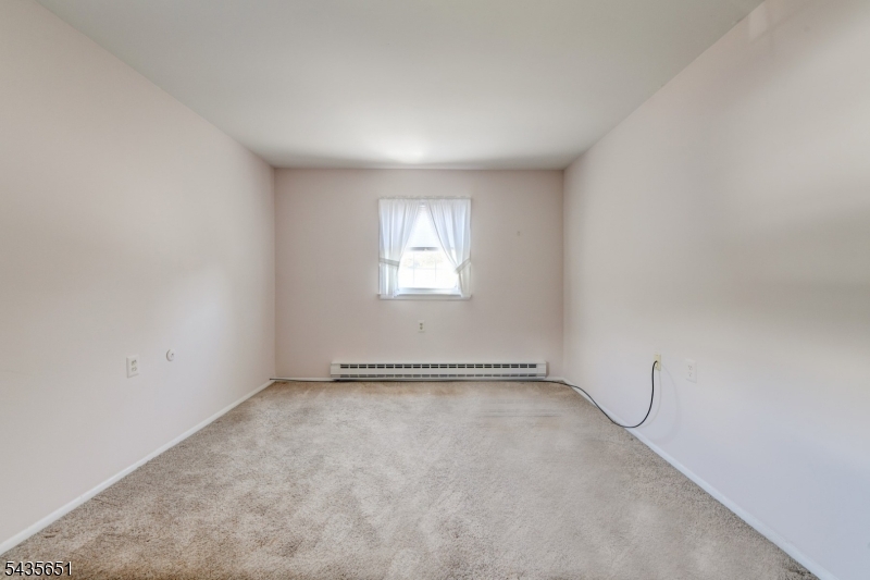 40 Sidney Ct