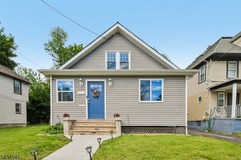 311 Monroe Ave