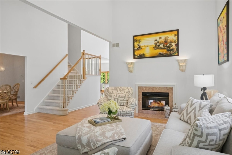 14 Old Warson Ct