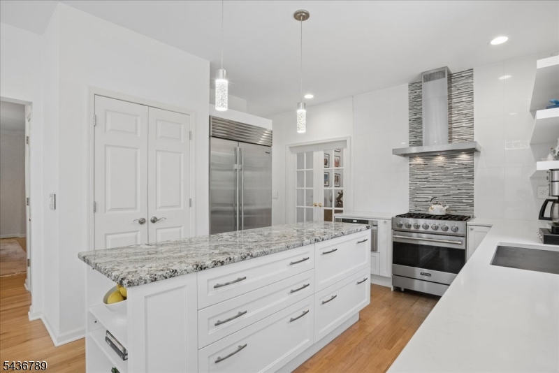 14 Old Warson Ct