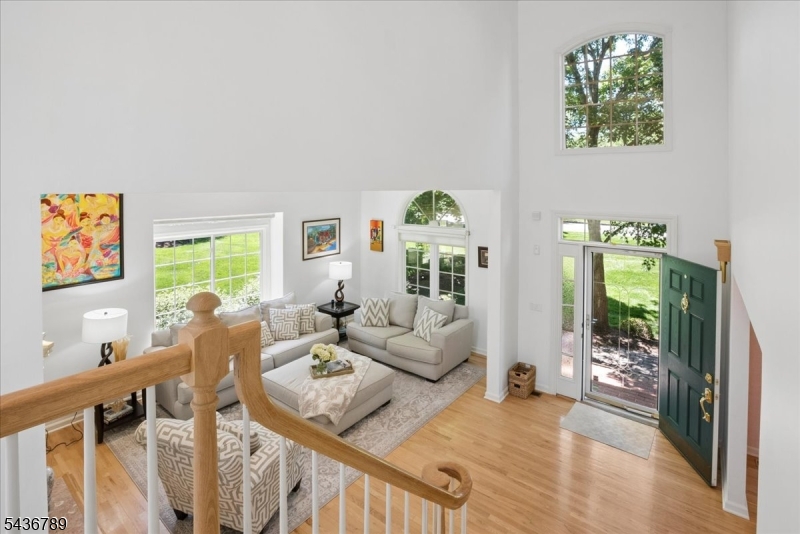 14 Old Warson Ct
