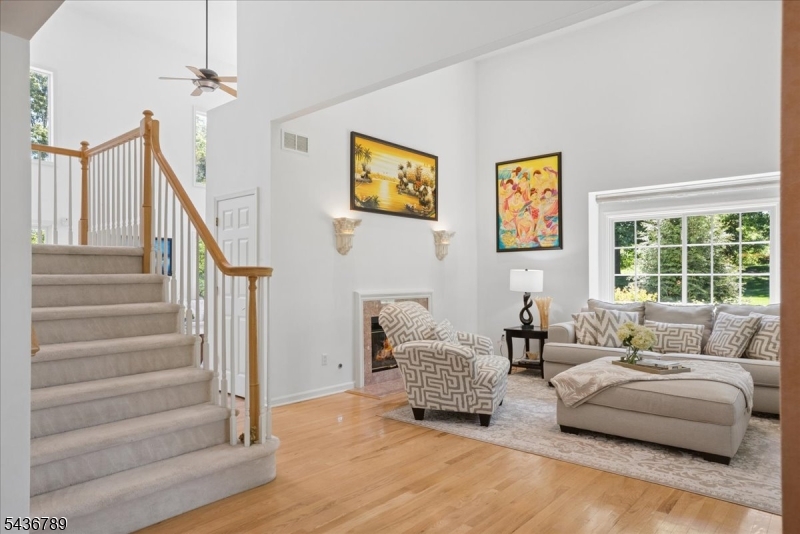 14 Old Warson Ct