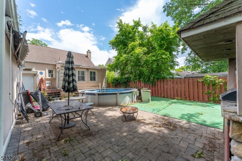 339 Oakwood Ave