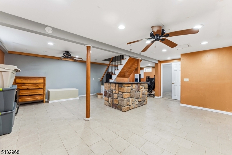 339 Oakwood Ave