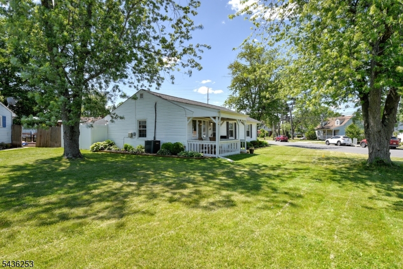 14 Adamsville Rd