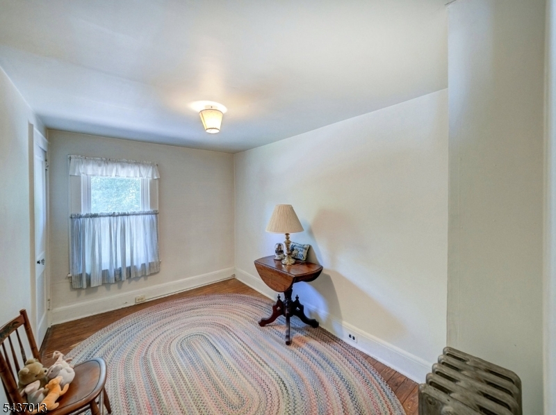 17 E Brown St