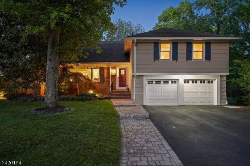 735 Radley Rd