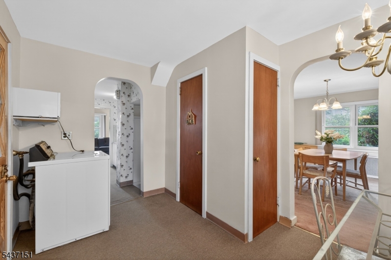 189 Tappan Ave