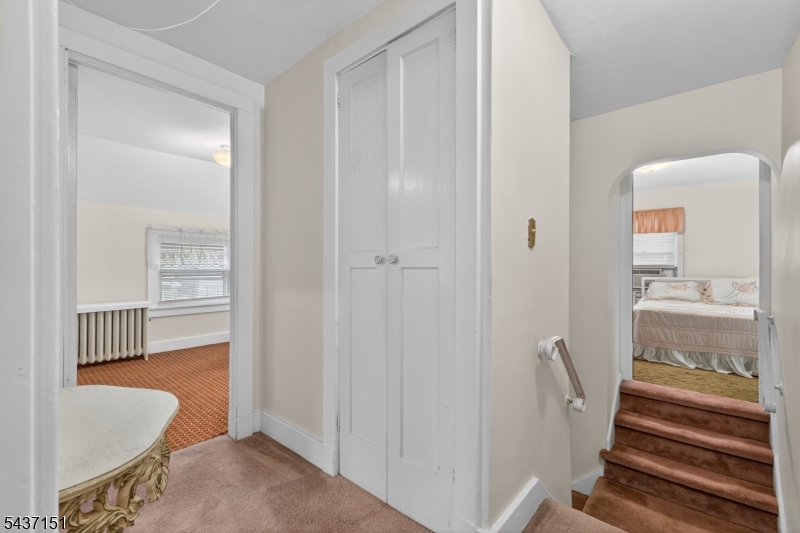 189 Tappan Ave