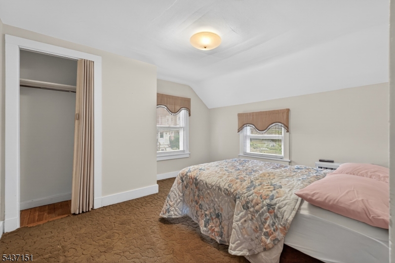 189 Tappan Ave