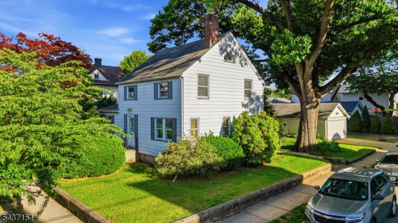 189 Tappan Ave