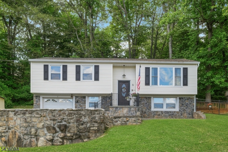 3 South Hillside Dr