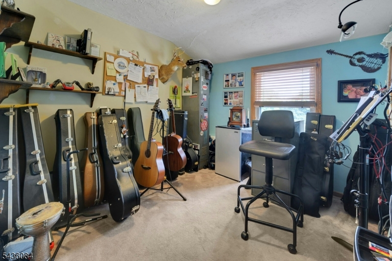 3 South Hillside Dr