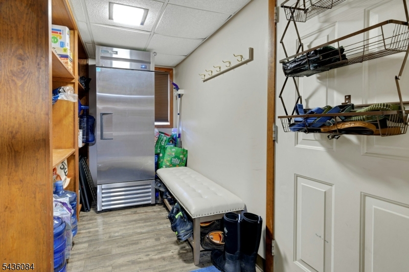 3 South Hillside Dr
