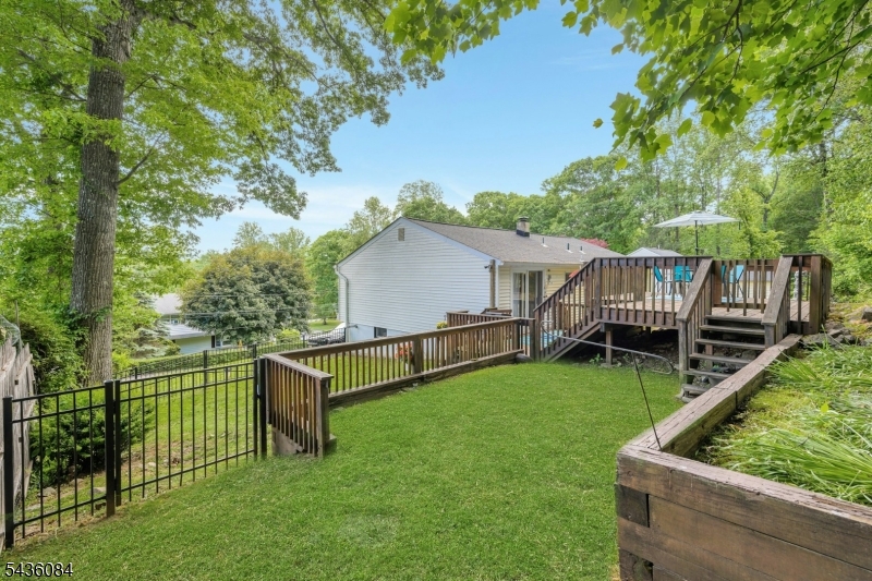 3 South Hillside Dr