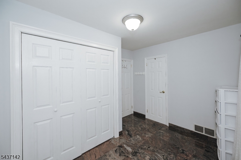 64 Orchard Dr