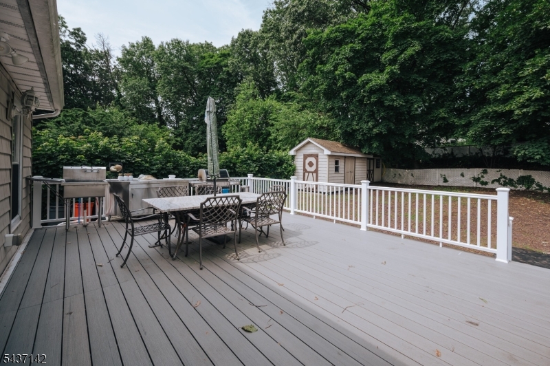 64 Orchard Dr