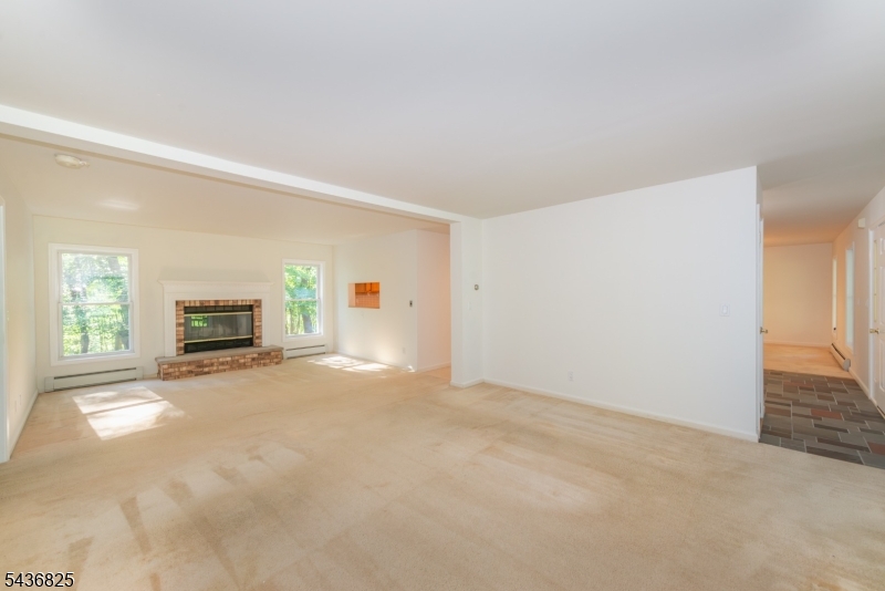 12 Sharrer Road