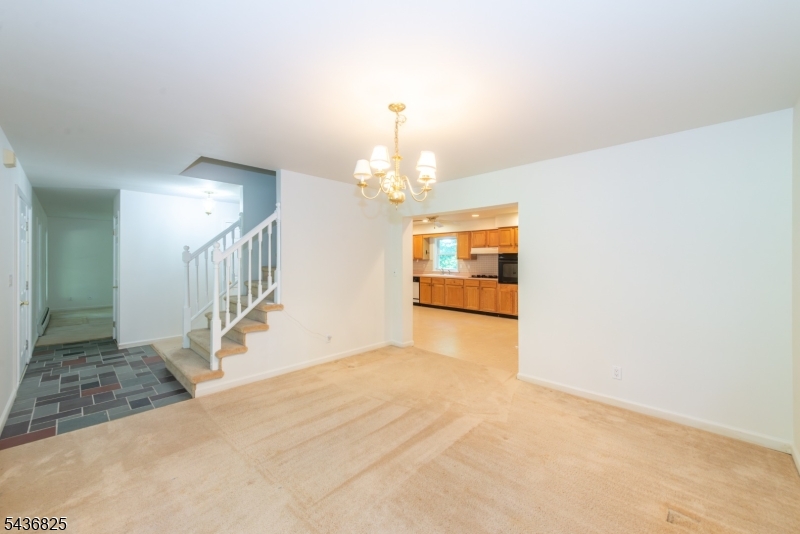 12 Sharrer Road