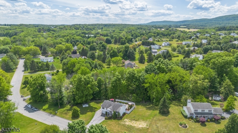 6 Southfield Dr