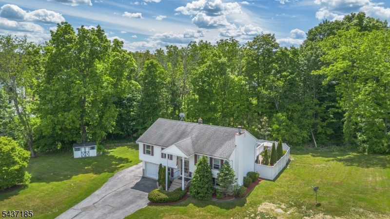 6 Southfield Dr