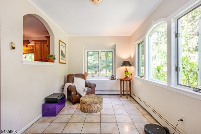 5 Pepperidge Rd