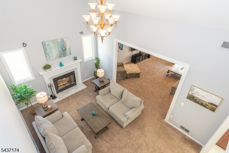 18 Tamari Ct