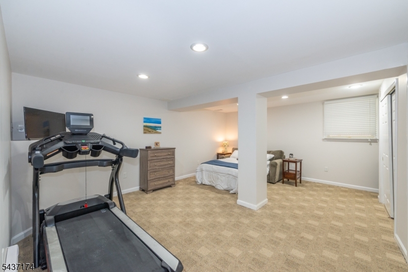 18 Tamari Ct