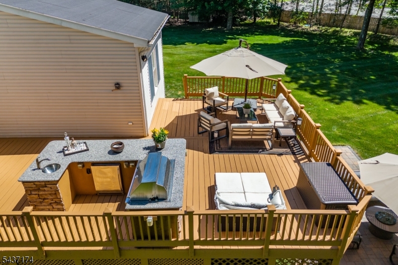 18 Tamari Ct
