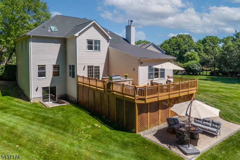18 Tamari Ct