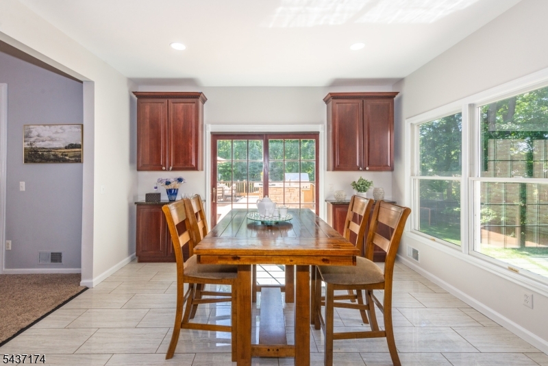 18 Tamari Ct