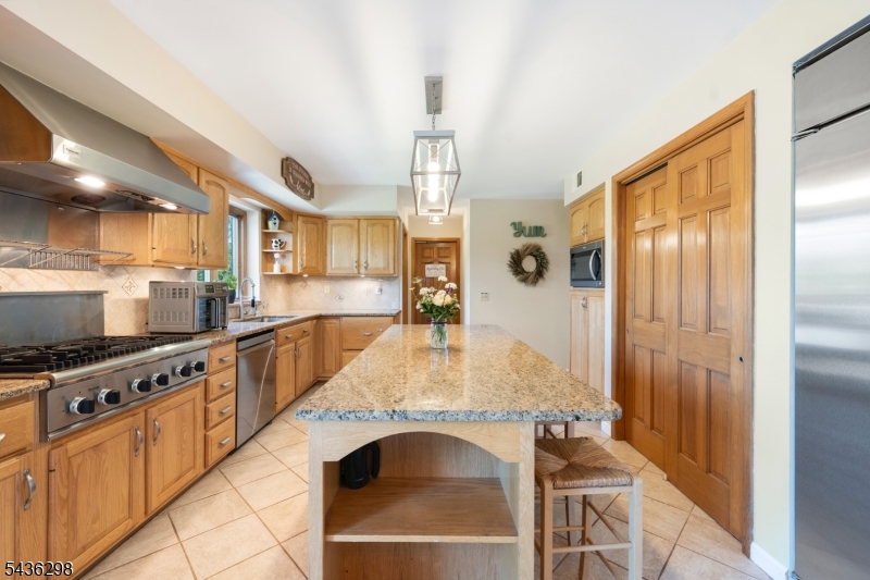 120 Old Clinton Rd