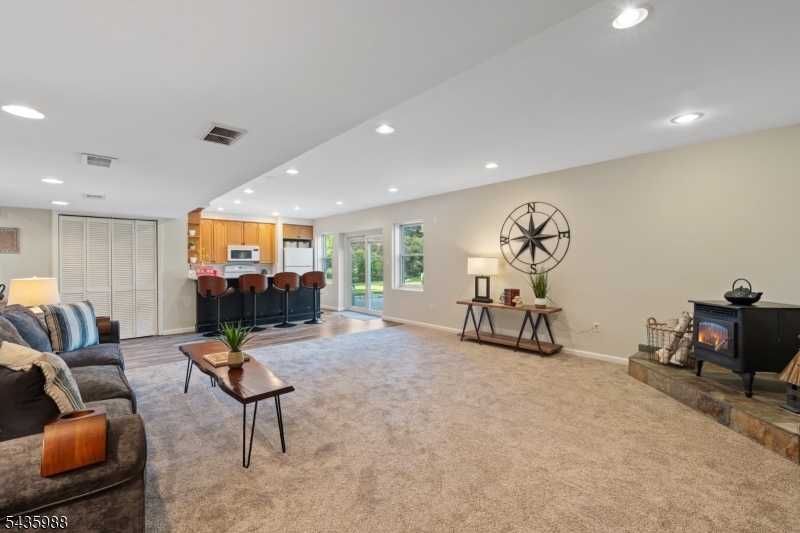 35 Titus Rd