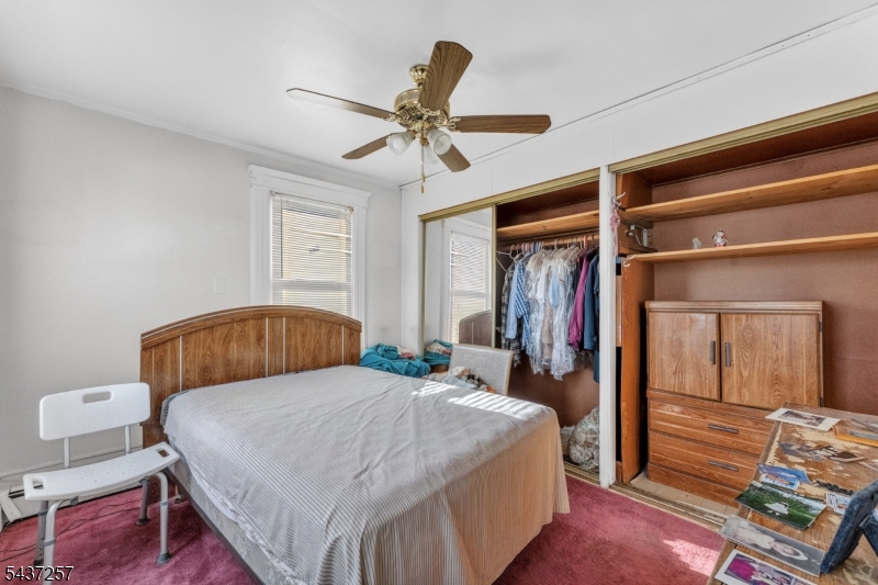 27 Belmont Ave