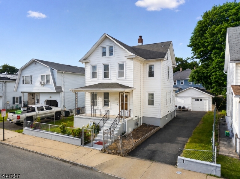 27 Belmont Ave