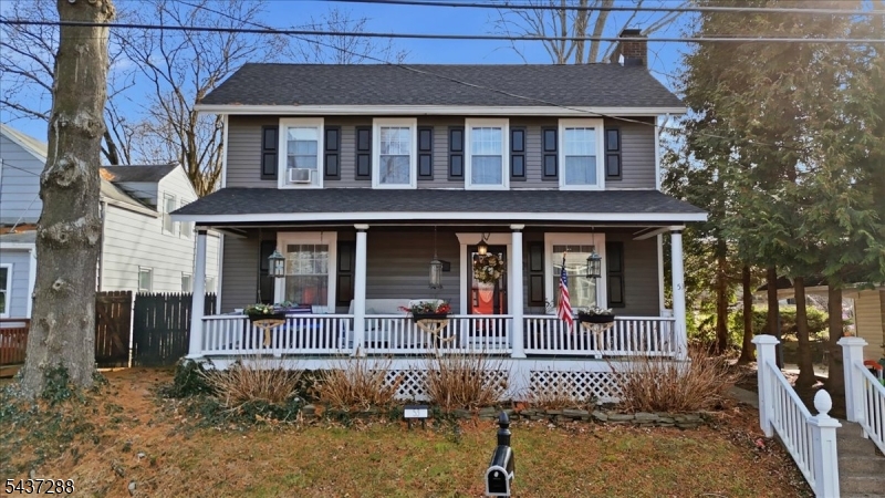 53 Brunswick Ave