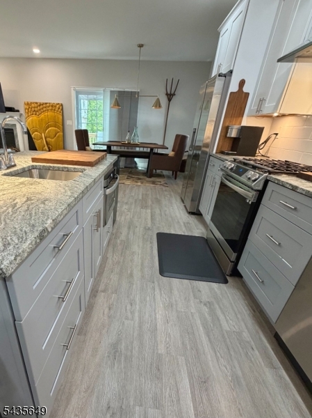 25 Richards Rd