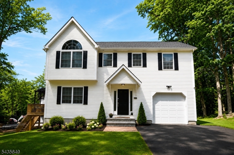 25 Richards Rd