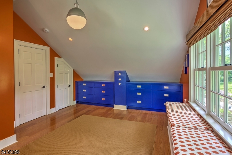 210 Douglass Ave