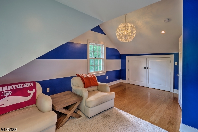 210 Douglass Ave