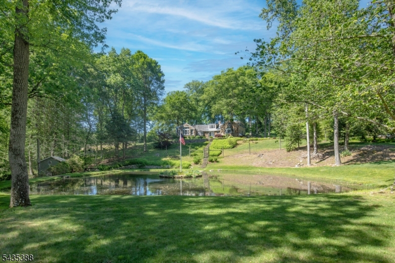 210 Douglass Ave