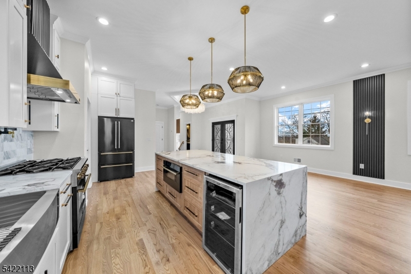 38 Pershing Pl