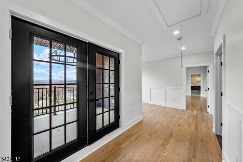 38 Pershing Pl