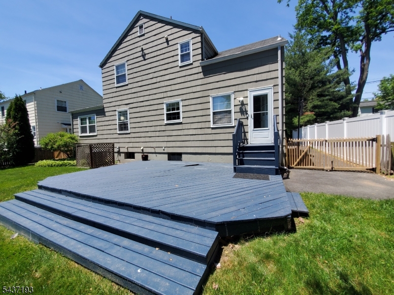 315 Clifton St