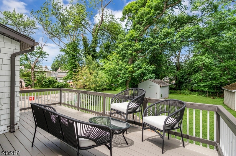 529 Wheatsheaf Rd